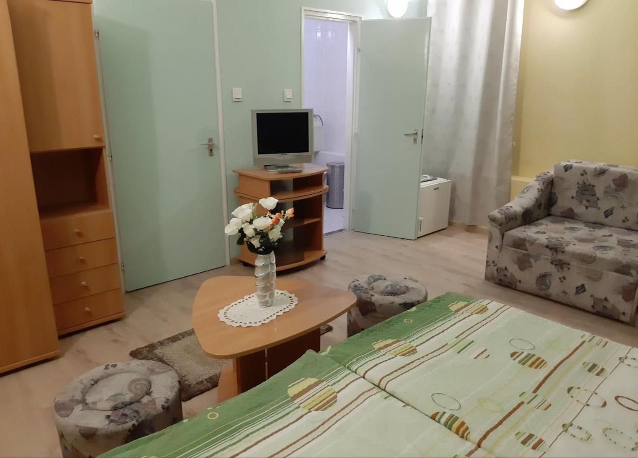 Panorama Szallas Miskolc Ngoại thất bức ảnh