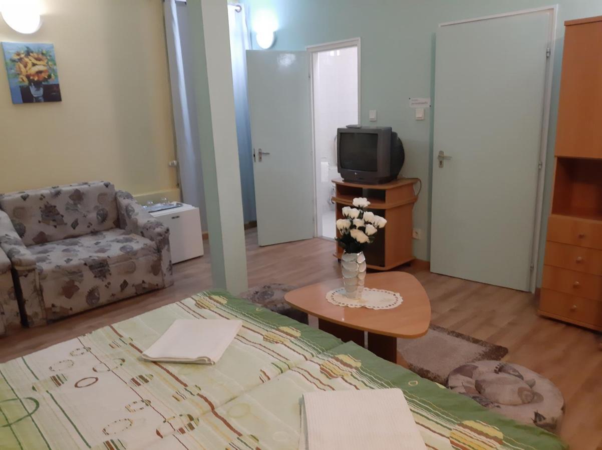 Panorama Szallas Miskolc Ngoại thất bức ảnh