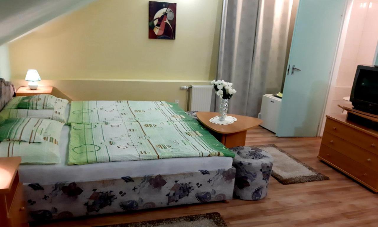 Panorama Szallas Miskolc Ngoại thất bức ảnh